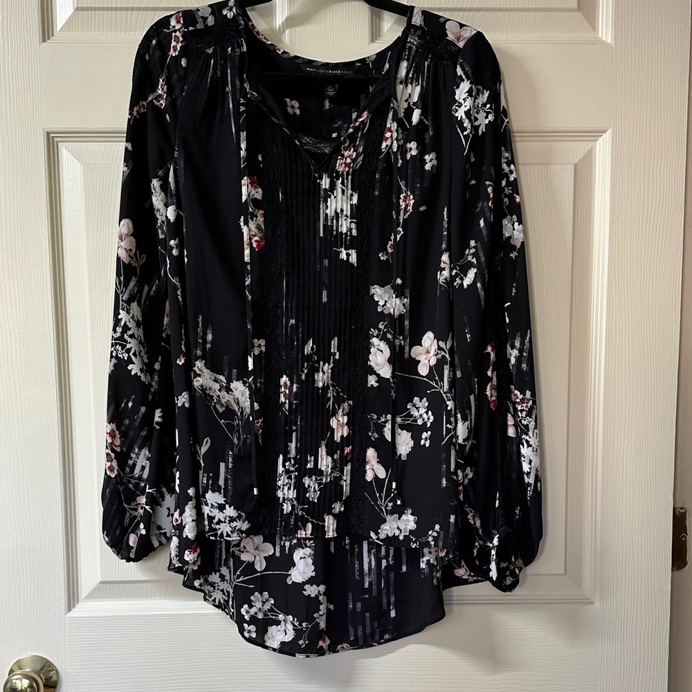 White House Black Market Blouse